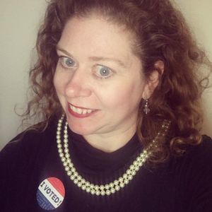 Meet your Posher, Carolyn